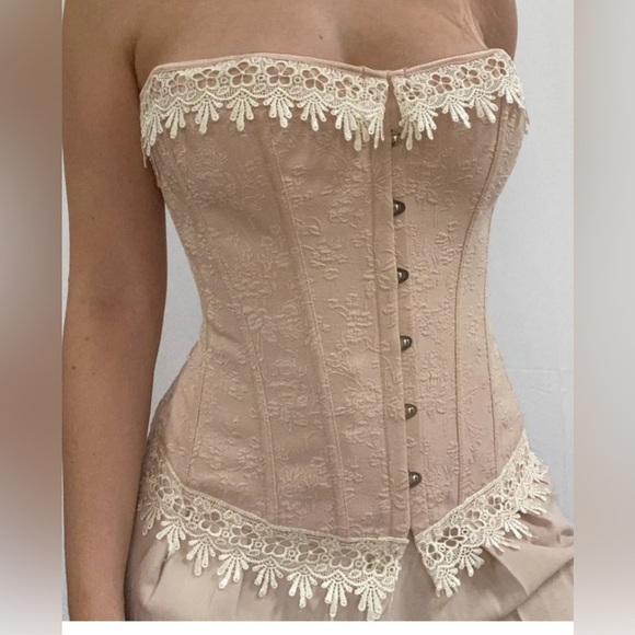 Peach & Cream Corset Lace up Gothic Bustier - Picture 8 of 9
